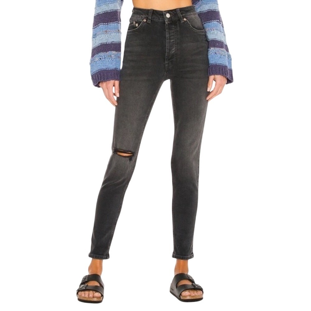 We The Free People Women's Zuri High Rise Button Fly Distressed Mom Jeans Sz 27